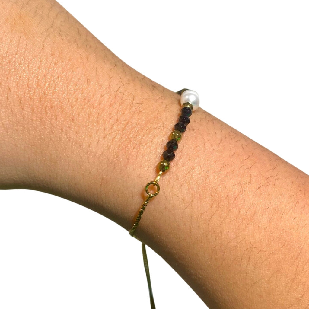 Edelsteen armband onix met parel verstelbaar
