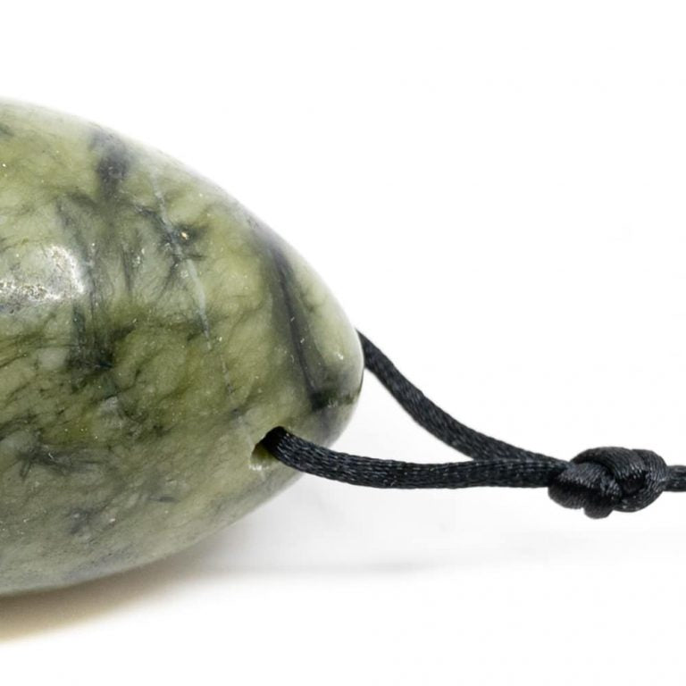Yoni ei groene jade (45 x 30 mm) - groen