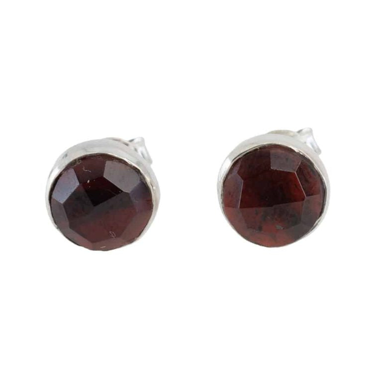 Studs oorbellen geboortesteen januari luxe facet granaat - Mindfulshop - zilver