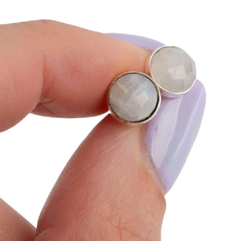 Studs oorbellen geboortesteen juni maansteen facet - zilver