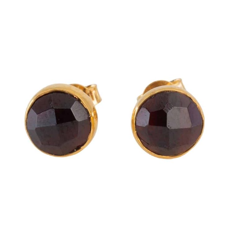 Studs oorbellen geboortesteen januari luxe facet granaat - Mindfulshop - goud