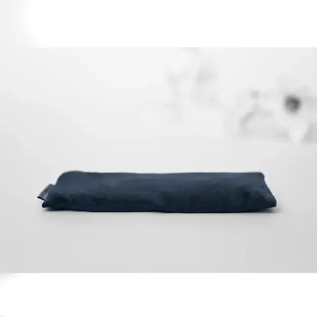 Donkerblauwe meditatiekussen voor rust en mindfulness, ideaal voor yoga en zelfzorg