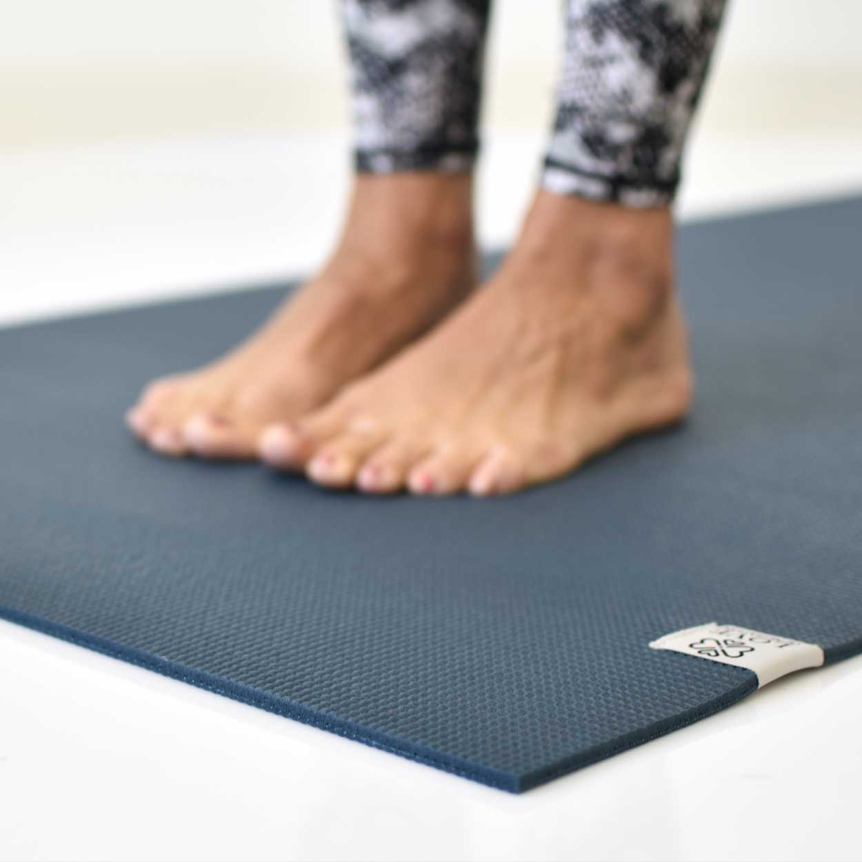 Yogamat extra dik 6 mm - Love Generation - donkerblauw