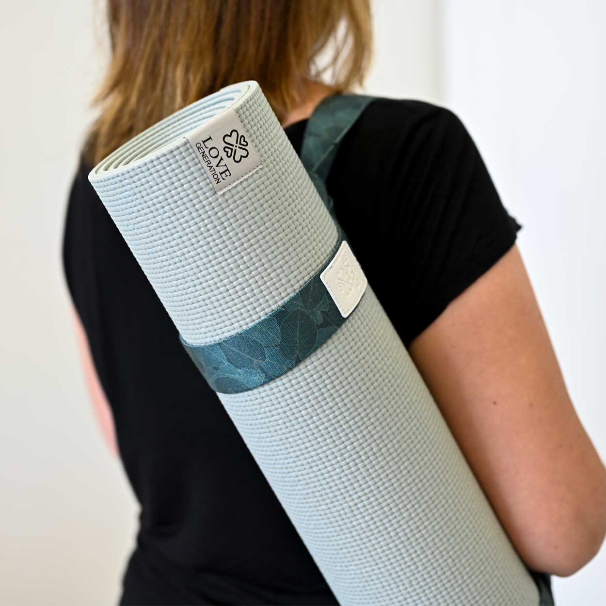 Yogamat draagriem print - Love Generation - green leaves