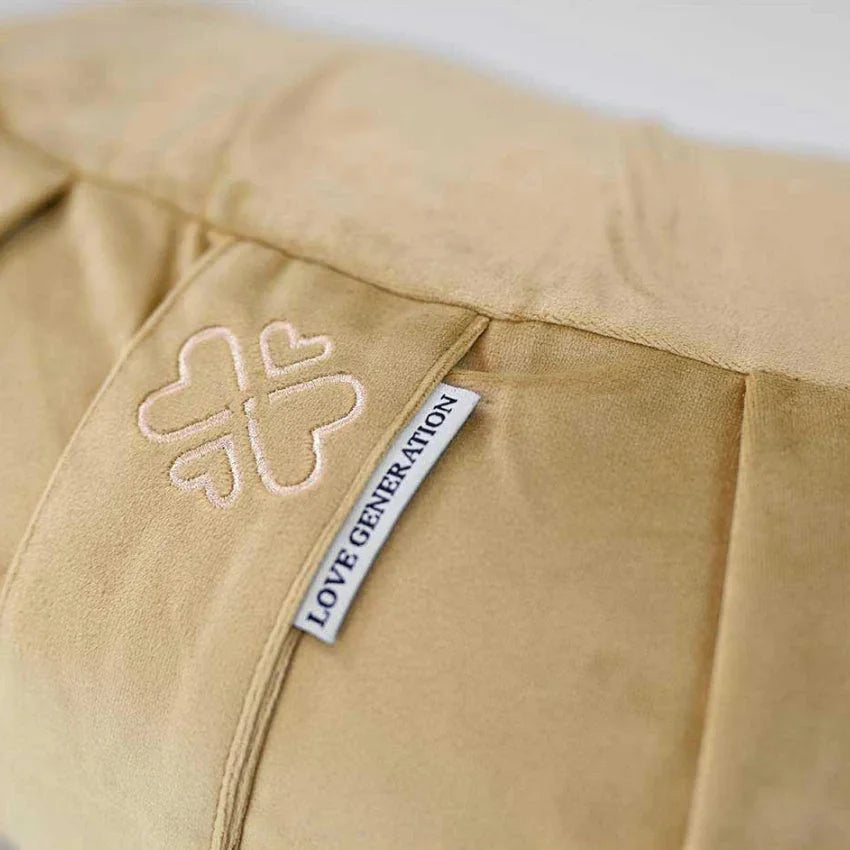 Meditatiekussen halve maan velvet - Love Generation - glamorous gold