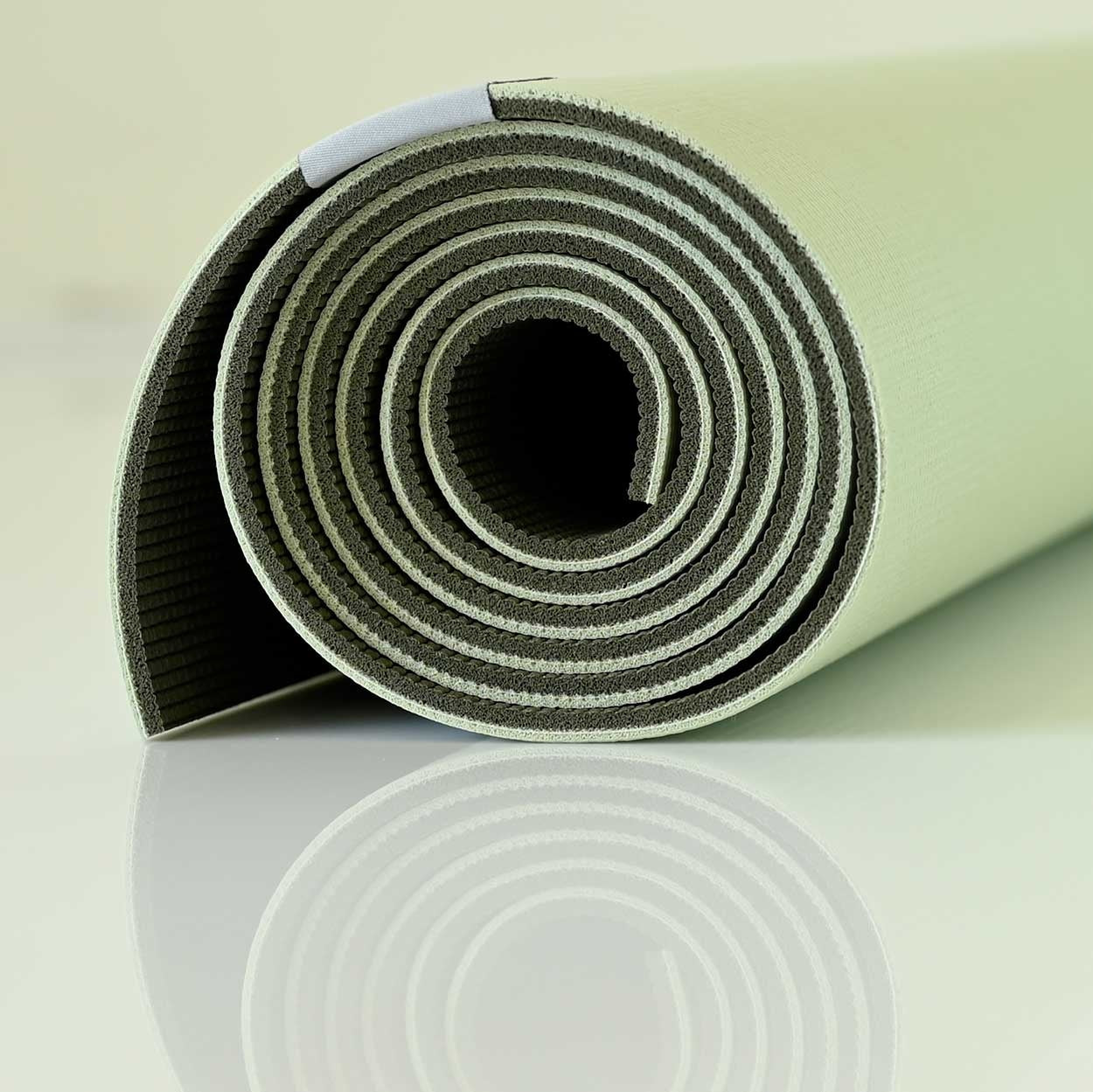 Yogamat premium 6 mm - Love Generation - sage