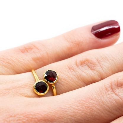 Geboortesteen ring granaat januari verstelbaar - Mindfulshop - goud