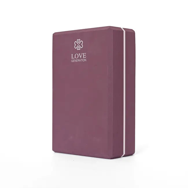 Paars Love Generation journal met wit logo op een witte achtergrond.