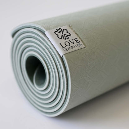 Yogamat superior TPE Eco 6 mm - Love Generation - sage