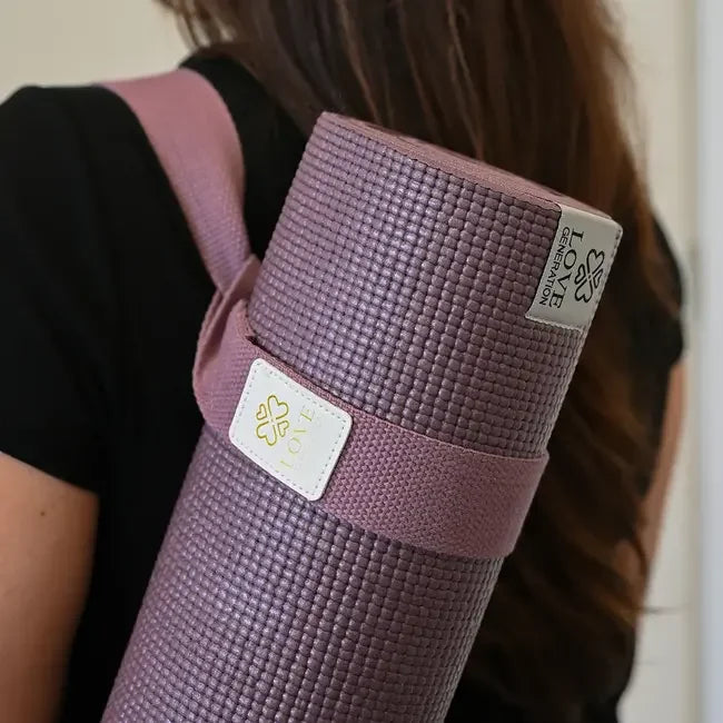 Yogamat draagriem - Love Generation - Aubergine paars - The Mindfulshop