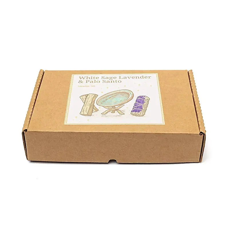 Cadeaubox met witte salie, lavendel en palo santo, ideaal voor meditatie en rituelen.