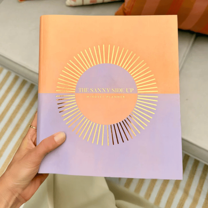 The Sunny Side Up Mindset Planner met zonmotief, perfect voor zelfzorg en dagelijkse planning