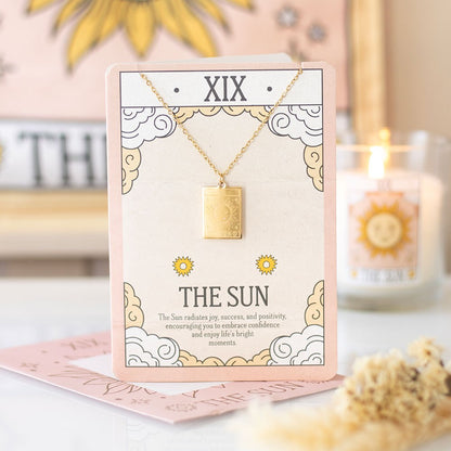 Tarot ketting op wenskaart - The sun - goud